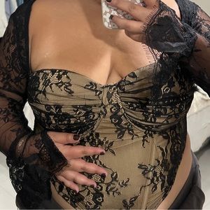 Fashion Nova lace long sleeve corset top